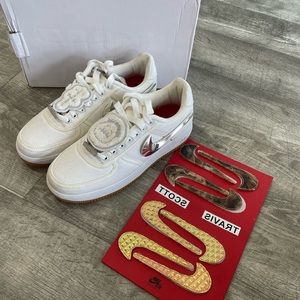 Nike Travis Scott Air Force 1’s Size 8
